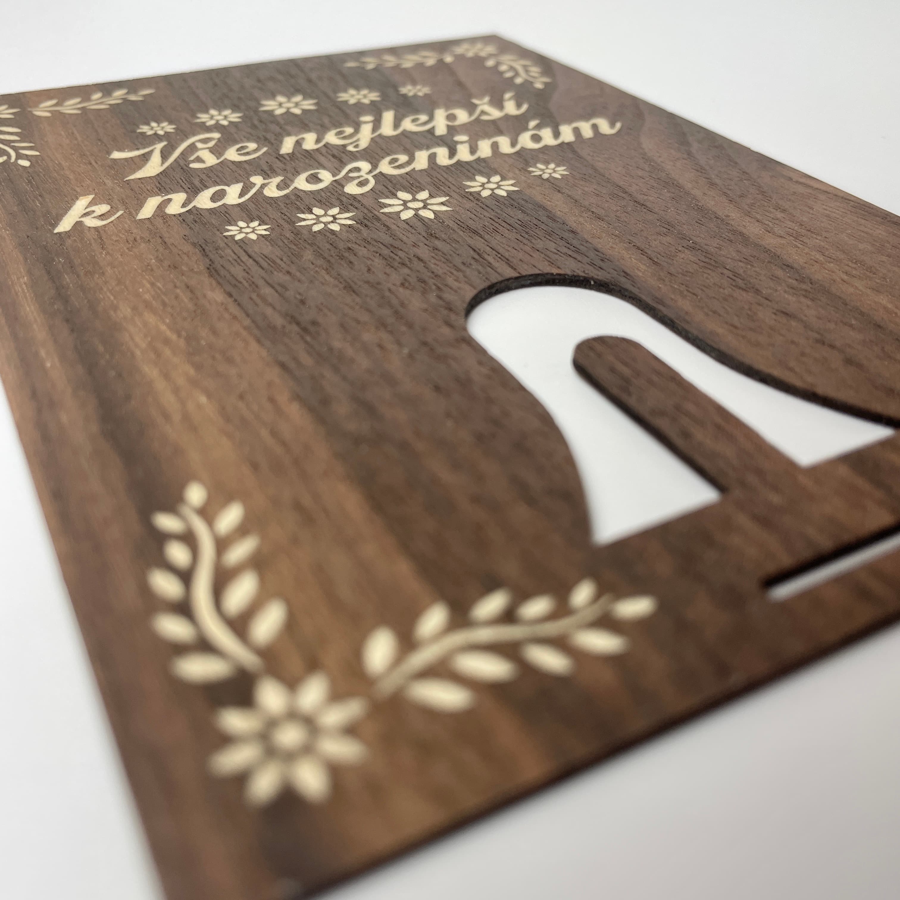 Dřevěné přání k narozeninám | Květy